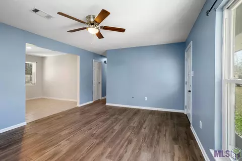 26817 Pen Dr, Walker, LA 70785 photo 9