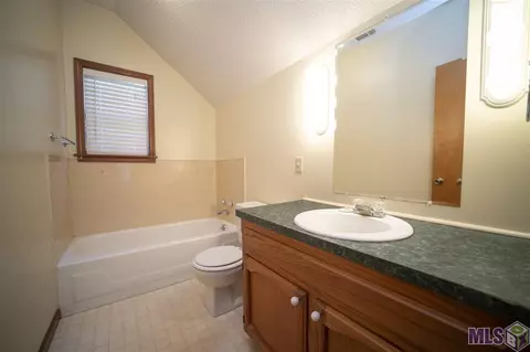 33613 Nancy Dr, Walker, LA 70785 photo 17