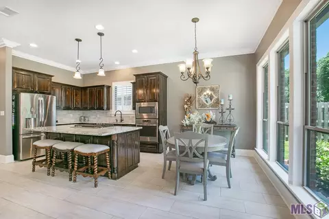 15953 Redstone Dr, Pride, LA 70770 photo 9