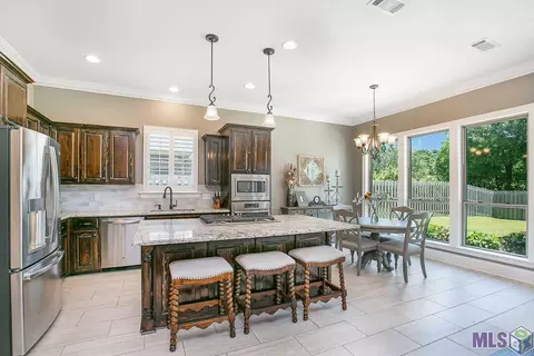 15953 Redstone Dr, Pride, LA 70770 photo 6