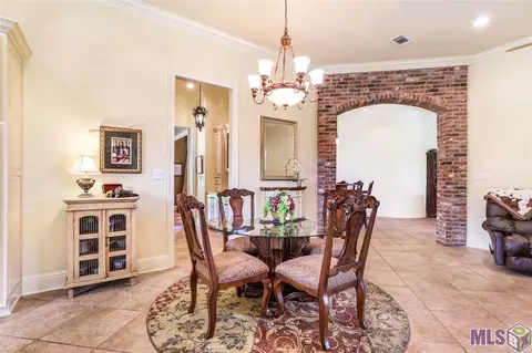 30664 Wild Iris Way, Springfield, LA 70462 photo 11