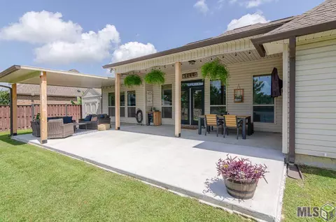 12470 Three Lakes Dr, Walker, LA 70785 photo 24