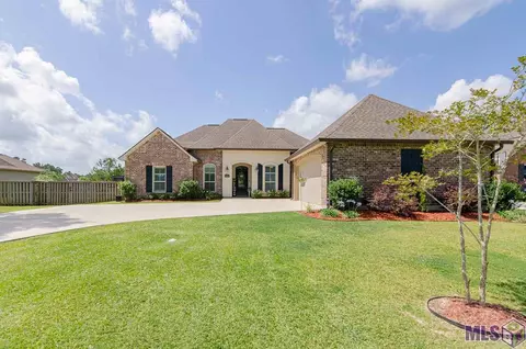 12470 Three Lakes Dr, Walker, LA 70785 photo 2