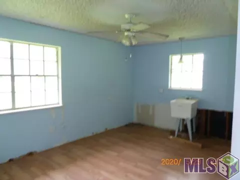 30565 Walker Rd, Walker, LA 70785 photo 15