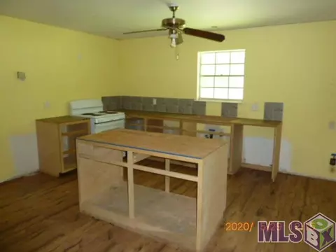 30565 Walker Rd, Walker, LA 70785 photo 10