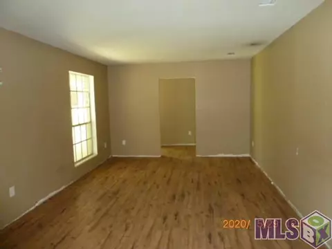 30565 Walker Rd, Walker, LA 70785 photo 6