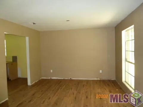 30565 Walker Rd, Walker, LA 70785 photo 8