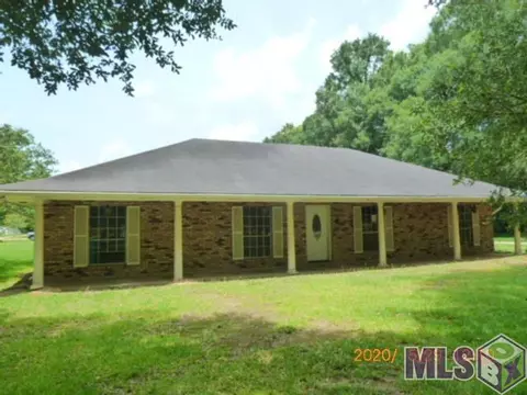 30565 Walker Rd, Walker, LA 70785 photo 1