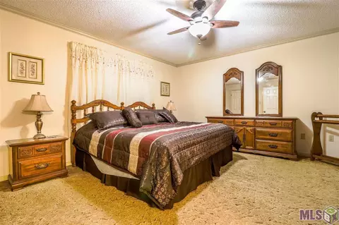 14912 Crystal Dr, Pride, LA 70770 photo 9