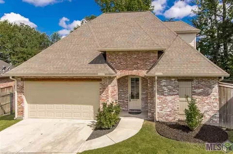 30487 Trace Ln, Walker, LA 70785 photo 2