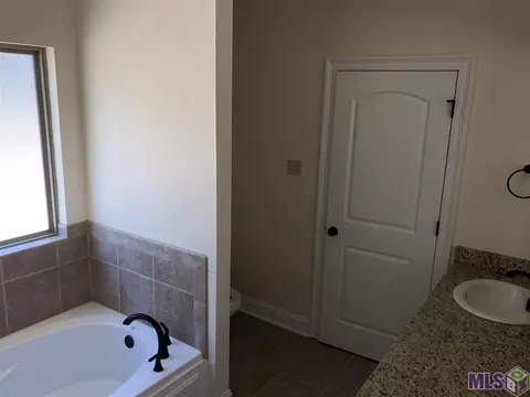 14014 Sunshine Rd, Baker, LA 70714 photo 8