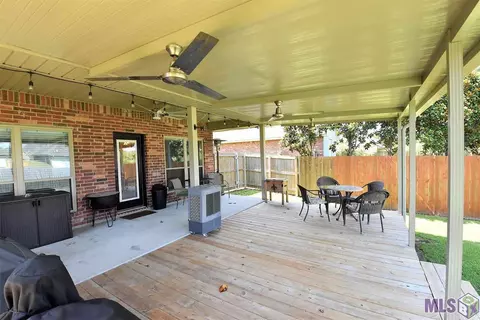 27984 Foxfire Ave, Walker, LA 70785 photo 17