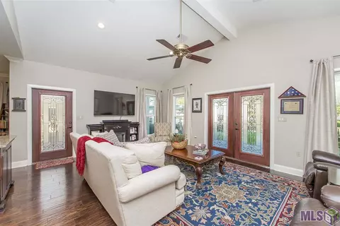 31112 Dendinger Mill Rd, Springfield, LA 70462 photo 6