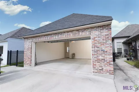 14020 Wetherly Dr, Baton Rouge, LA 70810 photo 4