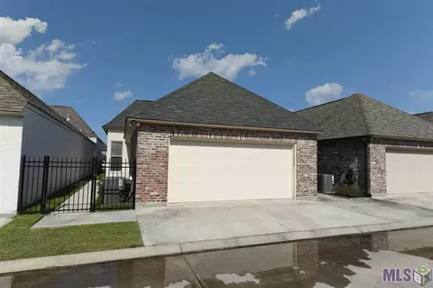14020 Wetherly Dr, Baton Rouge, LA 70810 photo 5