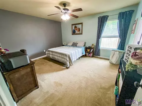 12710 Darby Dr, Walker, LA 70785 photo 4