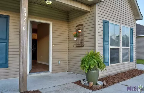 30210 Daffodil Dr, Walker, LA 70785 photo 3