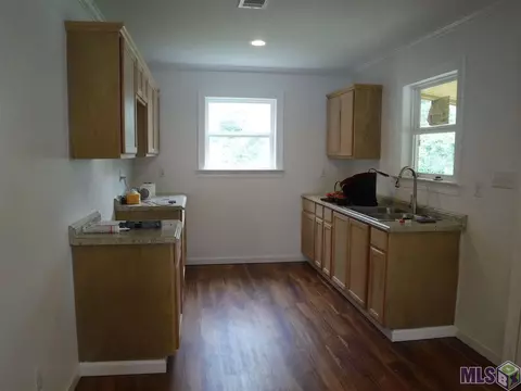 8016 Pine St, Ethel, LA 70730 photo 3