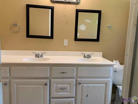 14923 Denham Rd, Pride, LA 70770 photo 12