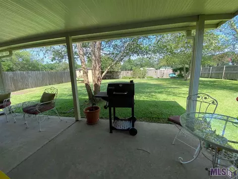 30470 Paul Dr, Walker, LA 70785 photo 15