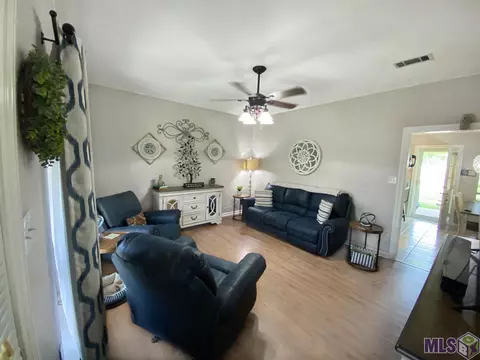 30470 Paul Dr, Walker, LA 70785 photo 3