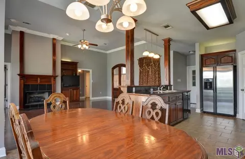 33820 Natures Way, Walker, LA 70785 photo 8