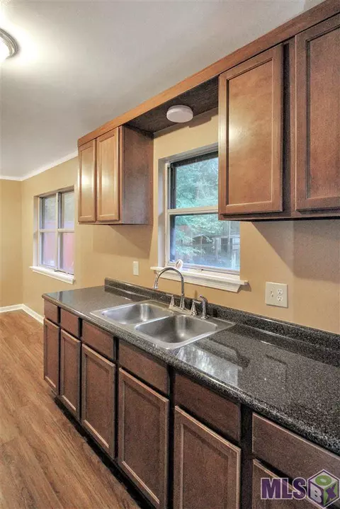 29399 Burns Ln, Walker, LA 70785 photo 3