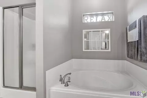 31053 Lake Spring Dr, Walker, LA 70785 photo 12