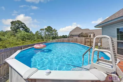 31053 Lake Spring Dr, Walker, LA 70785 photo 3
