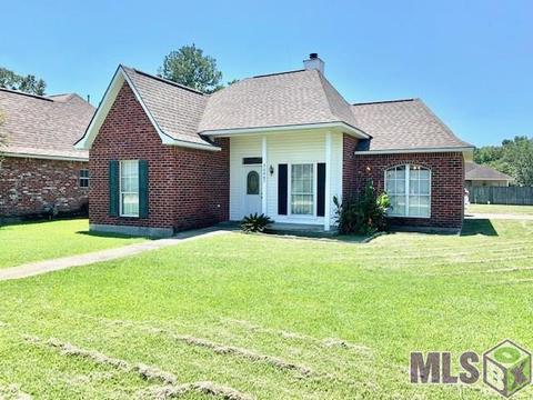 30487 Michelle St, Walker, LA 70785 photo 1