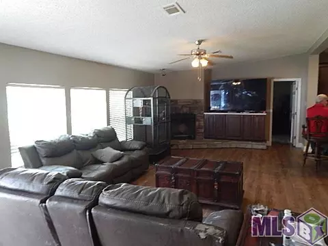 13897 Old River Rd, Maurepas, LA 70449 photo 7
