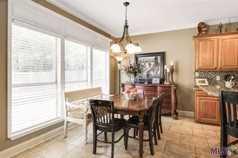 11250 Peaks Ave, Walker, LA 70785 photo 16