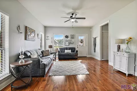 12741 Darby Dr, Walker, LA 70785 photo 6