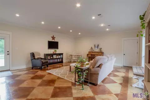 13020 Sutcliff, Walker, LA 70785 photo 26