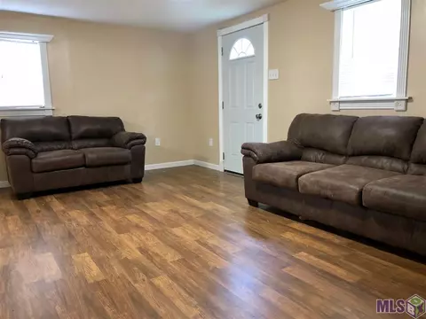 31845 Ann St, Springfield, LA 70462 photo 2