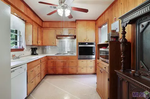 467 Day Dr, Baker, LA 70714 photo 2