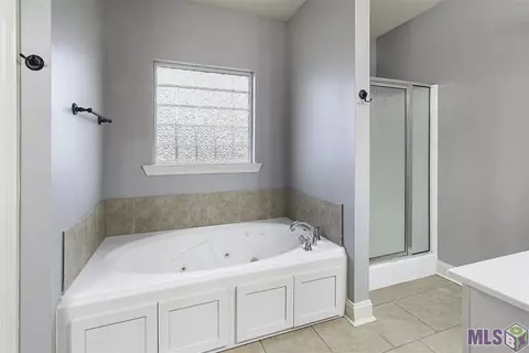 13711 Grace Ave, Walker, LA 70785 photo 22