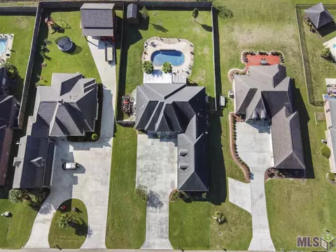 12552 Three Lakes Dr, Walker, LA 70785 photo 3