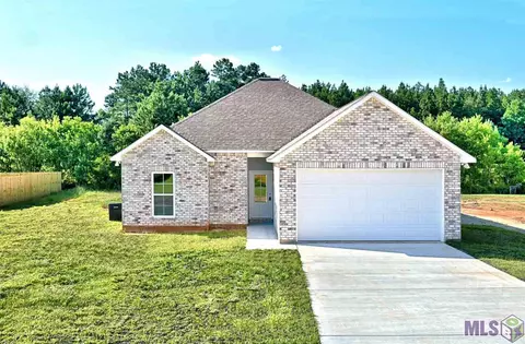 28748 Noah Ln, Albany, LA 70711 photo 1