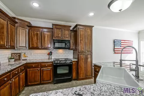 34152 Spring Lake Dr, Walker, LA 70785 photo 14