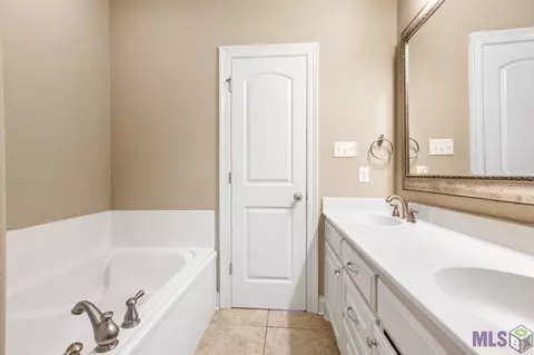 20358 De Chene Dr, Walker, LA 70785 photo 16