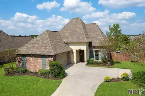 13335 Williamsburg Dr, Walker, LA 70785 photo 1