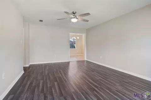 4610 Harding St, Baker, LA 70714 photo 6