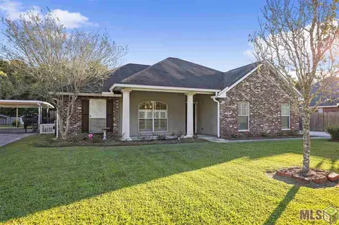 13368 Arnold Rd, Walker, LA 70785 photo 1