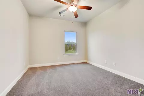 30644 Bluewing Cres, Springfield, LA 70462 photo 14