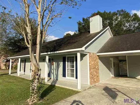 27524 Country Dr, Walker, LA 70785 photo 1