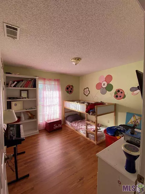 27524 Country Dr, Walker, LA 70785 photo 22