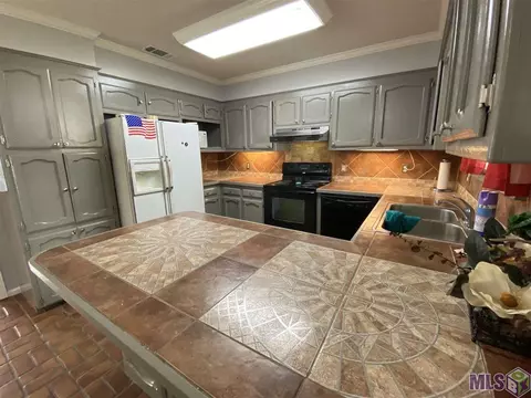 27524 Country Dr, Walker, LA 70785 photo 33