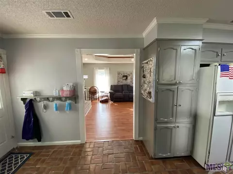 27524 Country Dr, Walker, LA 70785 photo 9