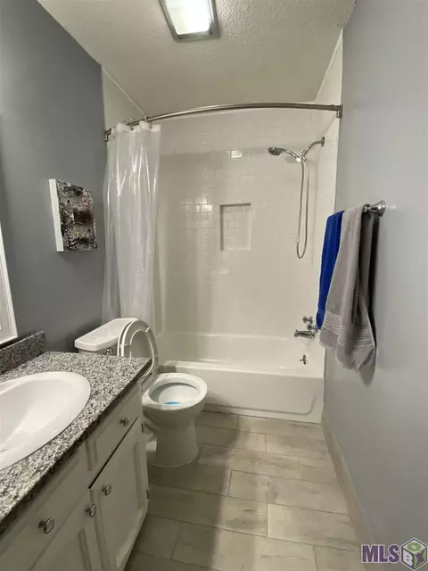 27524 Country Dr, Walker, LA 70785 photo 35